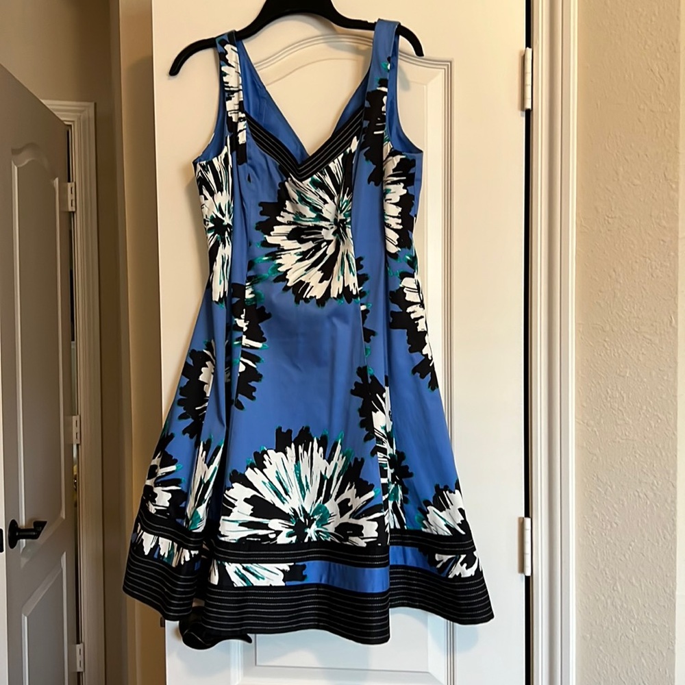 Funky sun dress by Nine West, 12, straps that can conceal a bra strap; mini